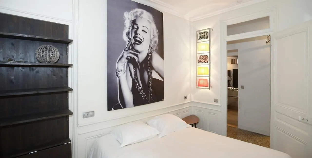 Appart' Herbouville Lyon Apartment